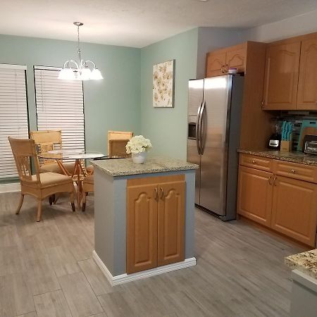 2Br/1Ba Vacation Rental - Sienna Park Sarasota Exterior photo